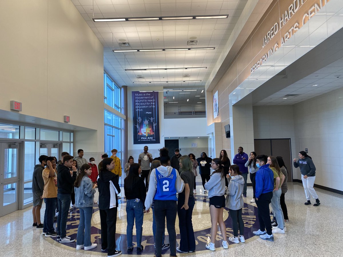 Hey, AVID Family, is it really even Fun Friday if your principal doesn’t join the game? We 💜 Mr McCowan! #myprincipalisbetterthanyours #RangersRide #emsproud ⁦⁦<a href="/ChisholmTrailHS/">CTHS</a>⁩ ⁦<a href="/EMSISD/">EMS ISD</a>⁩