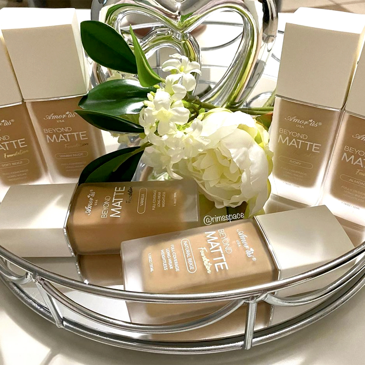 shopamorususa's tweet photo. Unlock new levels of flawless complexion π Our #BeyondMatte Foundation stays color-true while covering imperfections for an all-day, shine-free look of natural skin! ($9)
Free US shipping for the first order! π Sign up now on https://t.co/GvzOTeBMkr
#amorus #repost @rimsspace https://t.co/abdjf2A40w