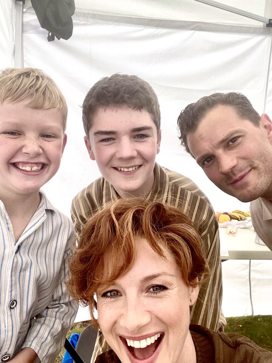 LuOutlander's tweet photo. Família Belfast 😍 https://t.co/CBQwi1pW8h