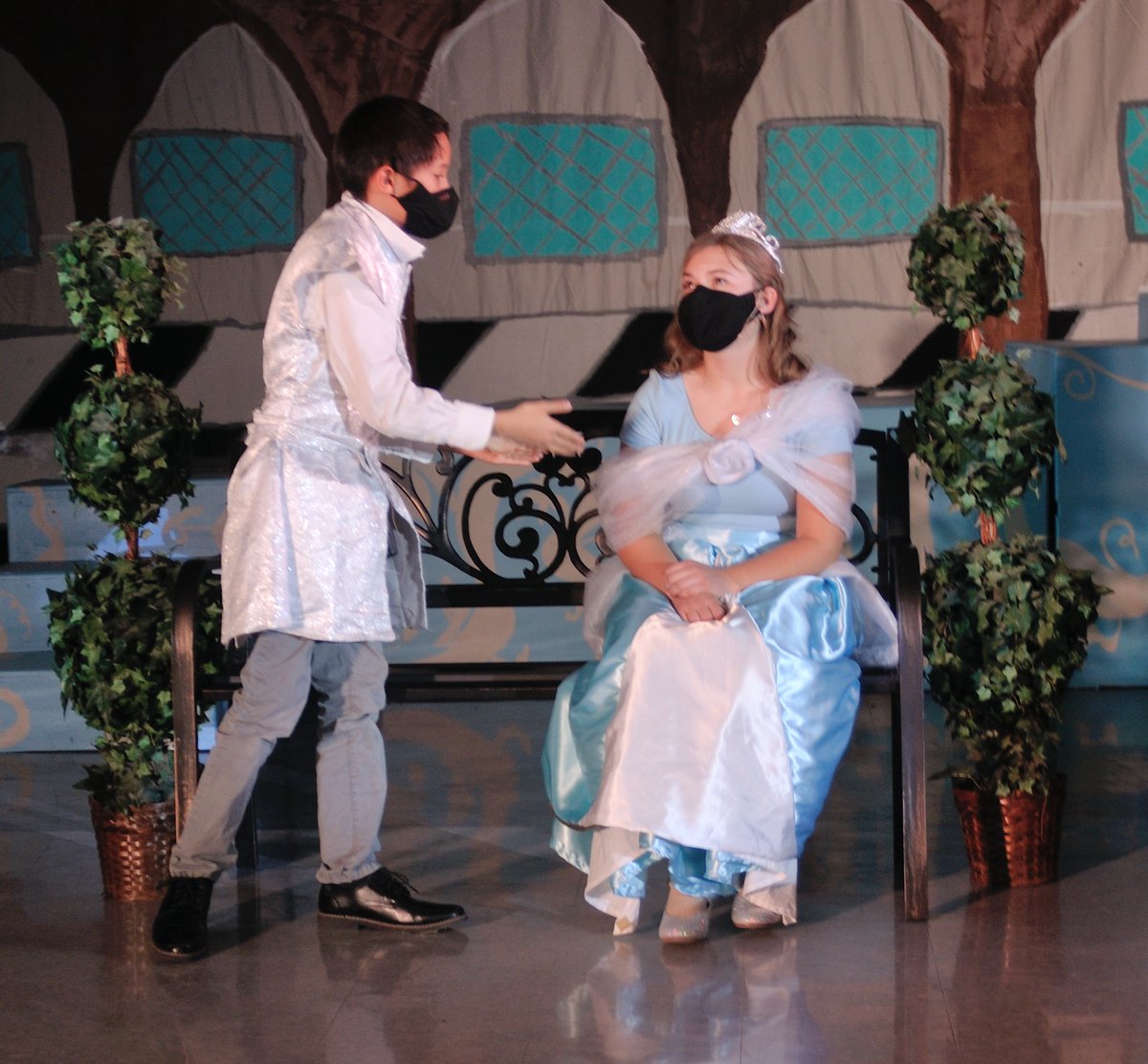 PRA_Miners's tweet photo. Congratulations to the cast and crew of Cinderella, the middle school fall musical! They perform Friday and Saturday in the PRA high school commons. #gominers #pramiddle #praperformingarts https://t.co/aC3SAjqYRT