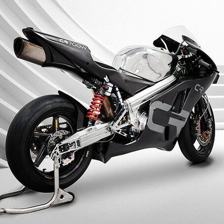 FrontWheel_Up's tweet image. The Crighton CR700W looks absolutely phenomenal! Twin rotary engine, 220 bhp and only 129kg....thats a higher power to weight ratio than a Moto GP bike! #crighton #rotary #cr700w #yesplease #frontwheelup instagr.am/p/CWMslFxoSCH/