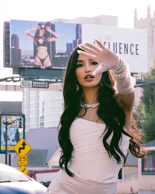 1 pic. Anyways , I have a fucking billboard guys 😍🤩🤩 Thank you to the entire @VIXEN team for making this<a href="/tag/video"class="tags"><span>#video</span></a><a href="/tag/pornhub"class="tags"><span>#pornhub</span></a>