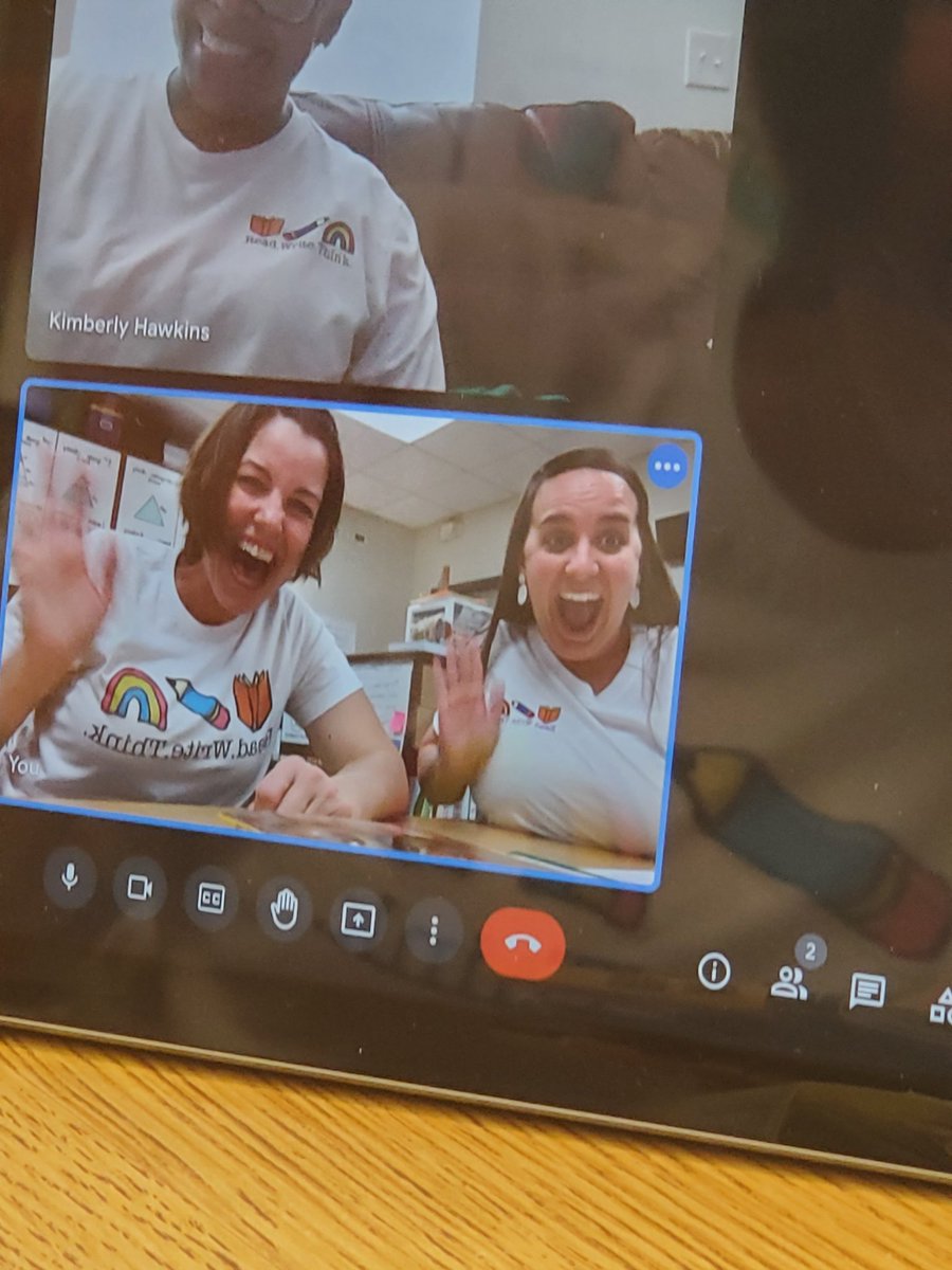 EJ111885's tweet photo. What a privilege to partner w/ @ReneeDHouser for writing! Our T &amp; Ss have a love for writing this year thanks to her guidance &amp; partnership! #learners2leaders #wingatestrong #epic @UCPSNC @WingateES_NC https://t.co/sjK5LA5FIp