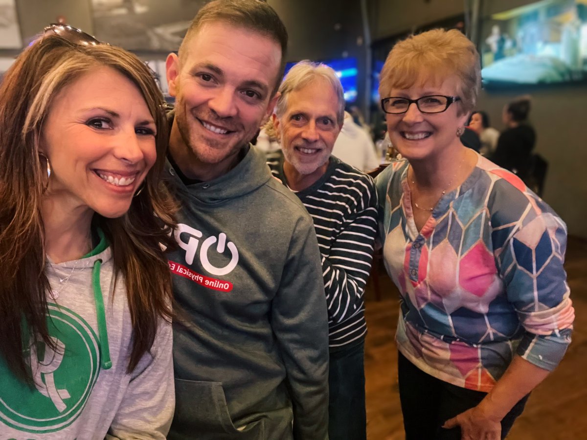 annaforcelledo's tweet image. #FNF Fam representing @MOSHAPE1 Convention!!! So much fun!!!😍😍😍
#LevelUp2021
@superdanpe @foes4sports @CoachFoe