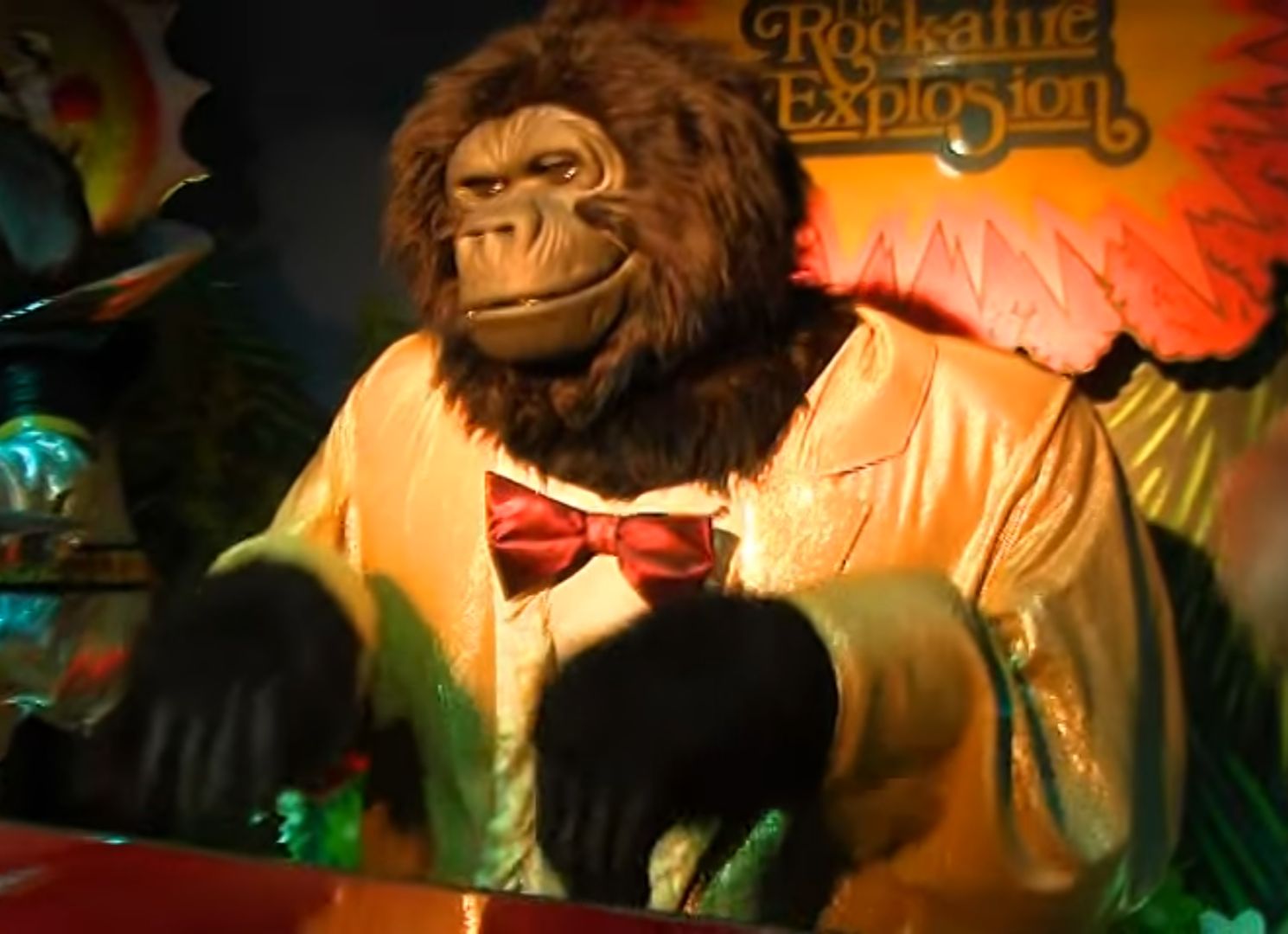 FECmSXtaQAAtn43.jpg:large