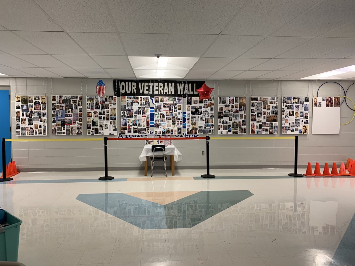 Mrsmkleman's tweet photo. These third graders would like to say, thank you Veterans🇺🇸@ADCCampus https://t.co/hehOrEVdYl