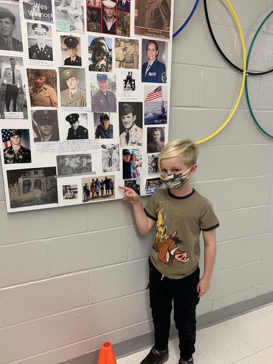 Mrsmkleman's tweet photo. These third graders would like to say, thank you Veterans🇺🇸@ADCCampus https://t.co/hehOrEVdYl