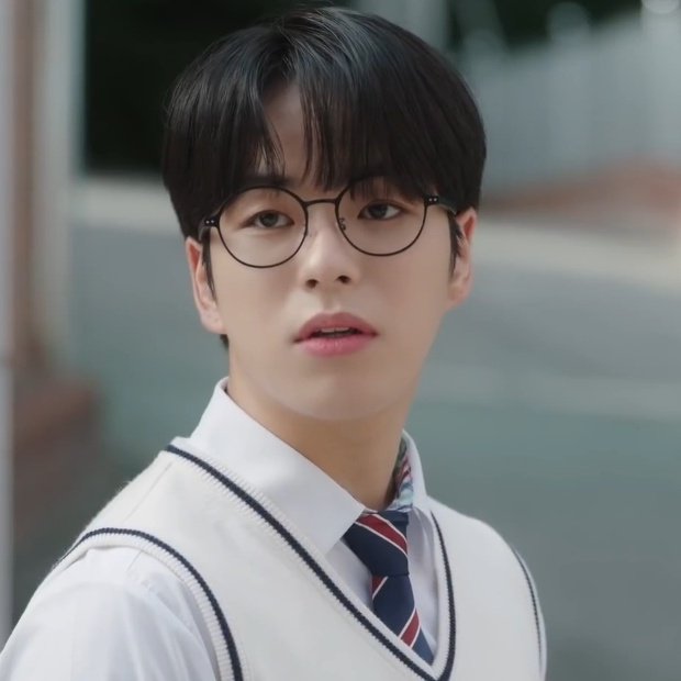 jaelluranceee's tweet photo. november 13

—rt this and drop yours! ♡

I vote for #MAMAVOTE #treasure @treasuremembers https://t.co/jpTiou4oO2