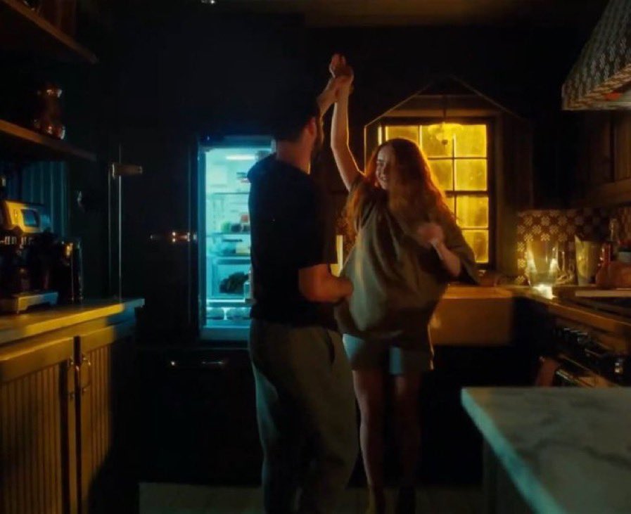 womenfilms's tweet photo. All Too Well (2021), dir. Taylor Swift https://t.co/PqwkKRaFtM