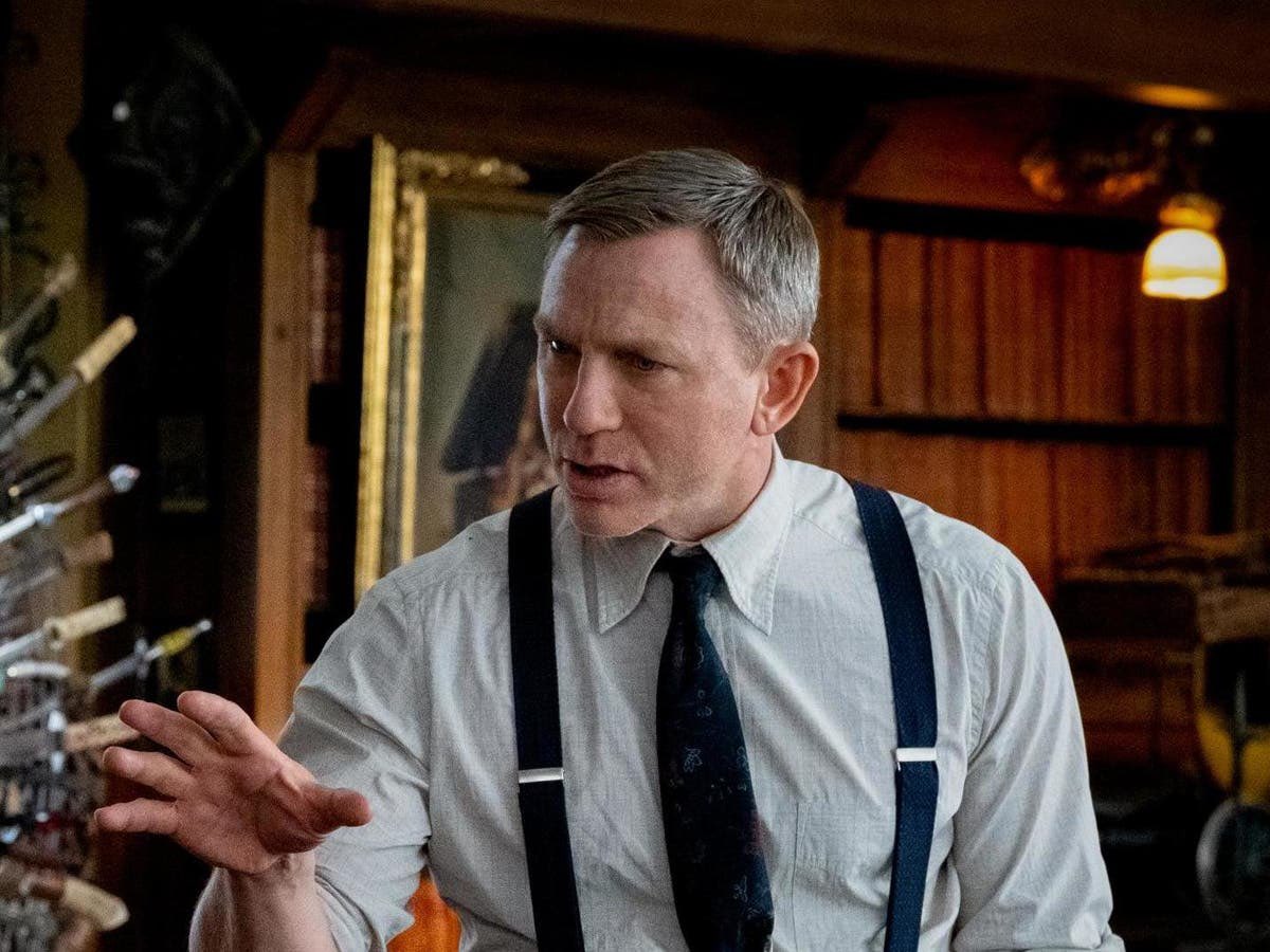 PopDNAPodcast's tweet photo. Was Caleb Crawdad from The Office’s murder mystery game the true inspiration for Knives Out’s Benoit Blanc??? @rianjohnson we need answers!

Part 2 of our Knives Out series drops tomorrow on your favorite podcast platform and on YouTube https://t.co/9mHlHB6sUO