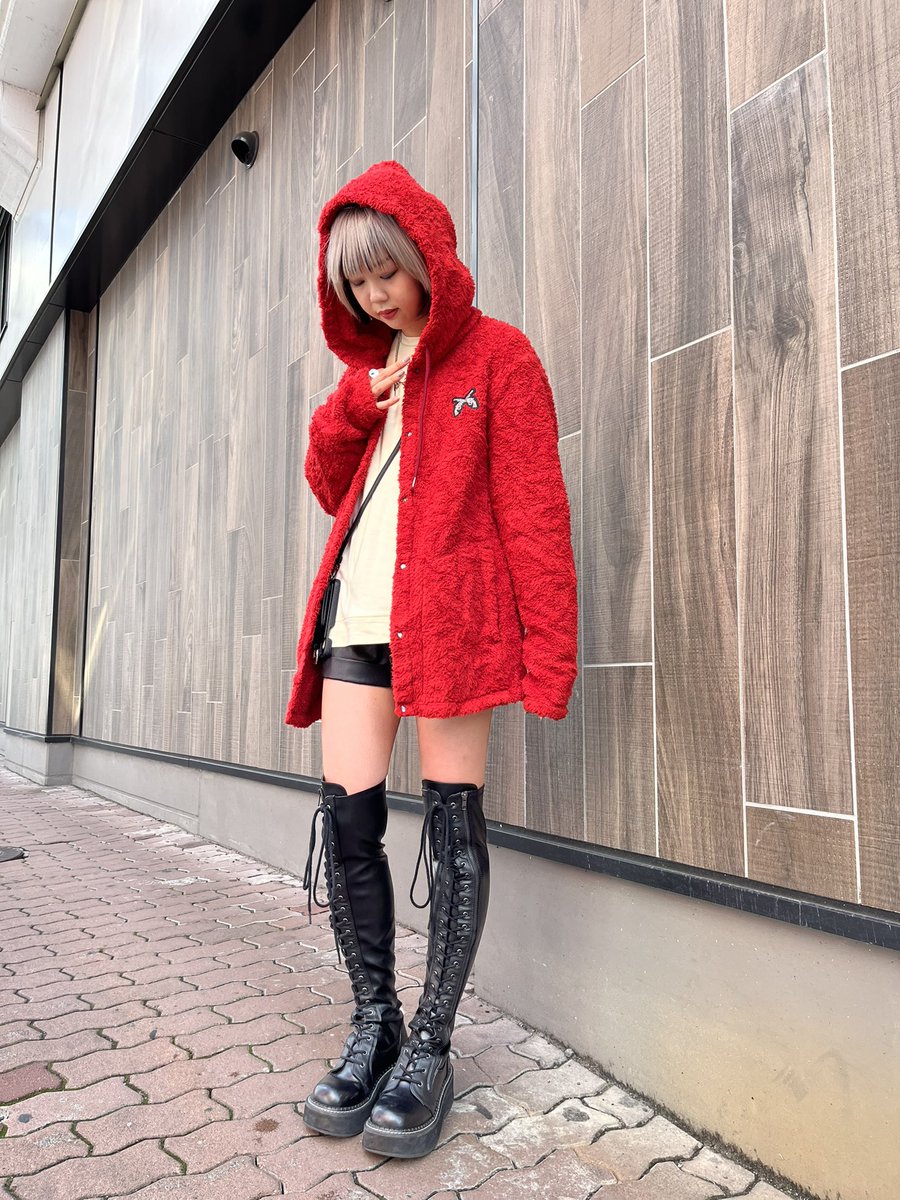 royalflashumeda's tweet photo. 11/13-11/30
本日からroarguns POP UP 開催！
普段並んでいないアイテムが目白押しです。

是非、ご来店下さい。 https://t.co/RQyBenqObj