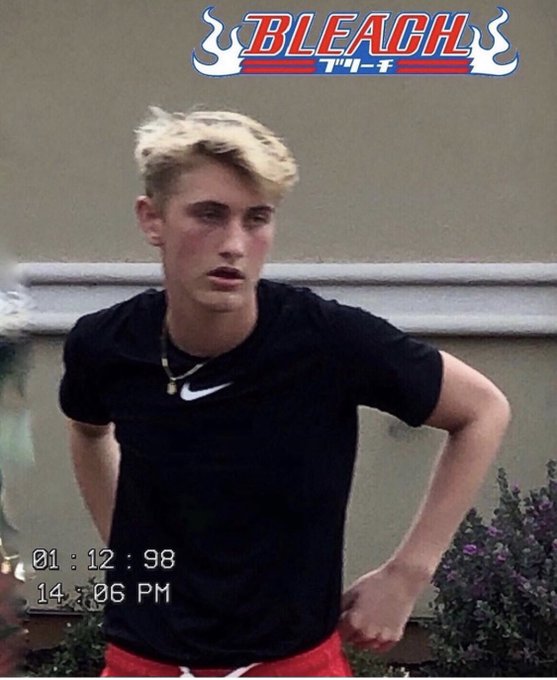 Eros - 1 pic. me age 15 https://t.co/GA7YUfZ8Hg