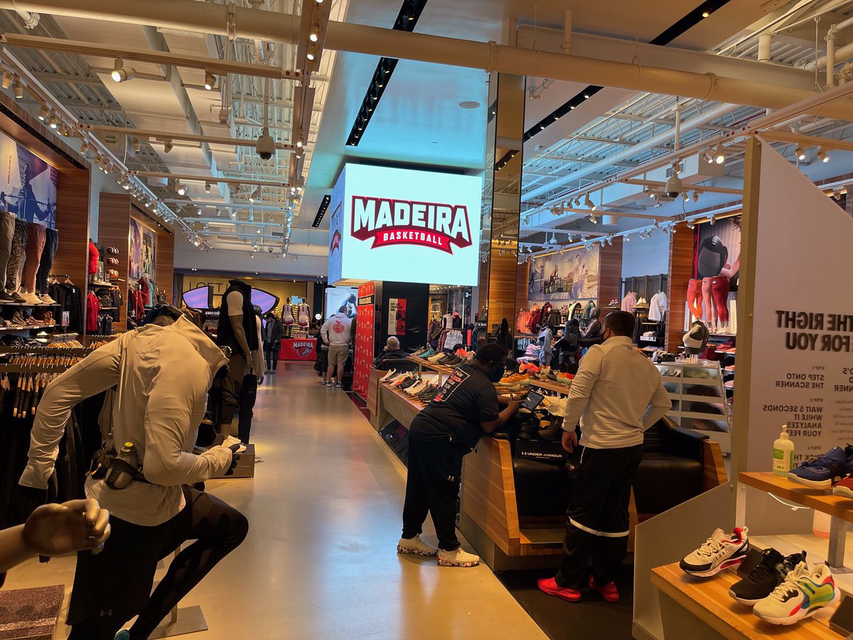 🔥 🔥private event for  <a href="/MadeiraSnails/">Madeira Athletics</a> <a href="/BSNSPORTS/">BSN SPORTS</a>_Women <a href="/UnderArmour/">Under Armour</a> <a href="/UAbasketball/">Under Armour Basketball</a> @BSNSPORTS <a href="/BSNSPORTS_VA/">BSN SPORTS Virginia</a> #bsnwomen #womenofwill