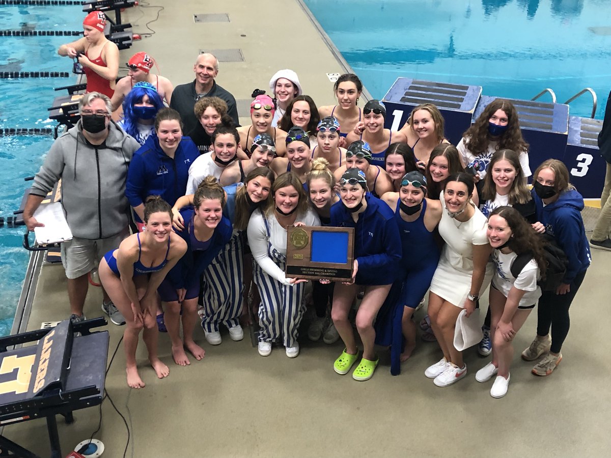 TonkaSkippers's tweet photo. π¨ GIRLS HEADED TO STATE!
βοΈππΌββοΈ Minnetonka Girls Swim & Dive @tonkagirlsswim won the Section 2AA Championship tonight @ Hidden Oaks Middle School in Prior Lake #SectionTitle
ππΌββοΈ Skippers will compete in Class AA State Meet Nov. 18-20 @ U of M #GoTonka
ππΌββοΈ 7th straight section title! https://t.co/alF2Gs0XpG