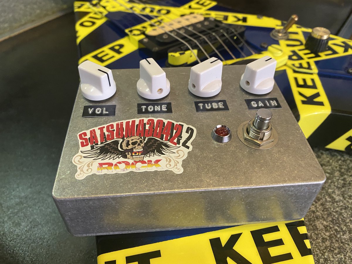 SATSUMA3042's tweet photo. ウソみたいな本当の話❗️
KORGさんからSATSUMA3042エフェクター来月リリース予定🤟🌈
Nu Tektシリーズにラインナップ✨
SATSUMA3042サウンド🤟🎸
詳しくは今夜のYouTubeライブ配信で✊
宜しくお願いします🙇🏻‍♀️ https://t.co/i1bsmWq4CB