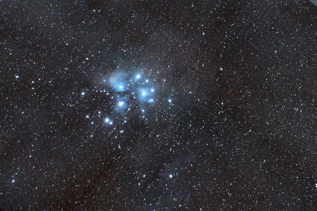 Shorebound1336's tweet photo. Seven Sisters, aka Pleiades.
#deepscape https://t.co/nbgzjT3372