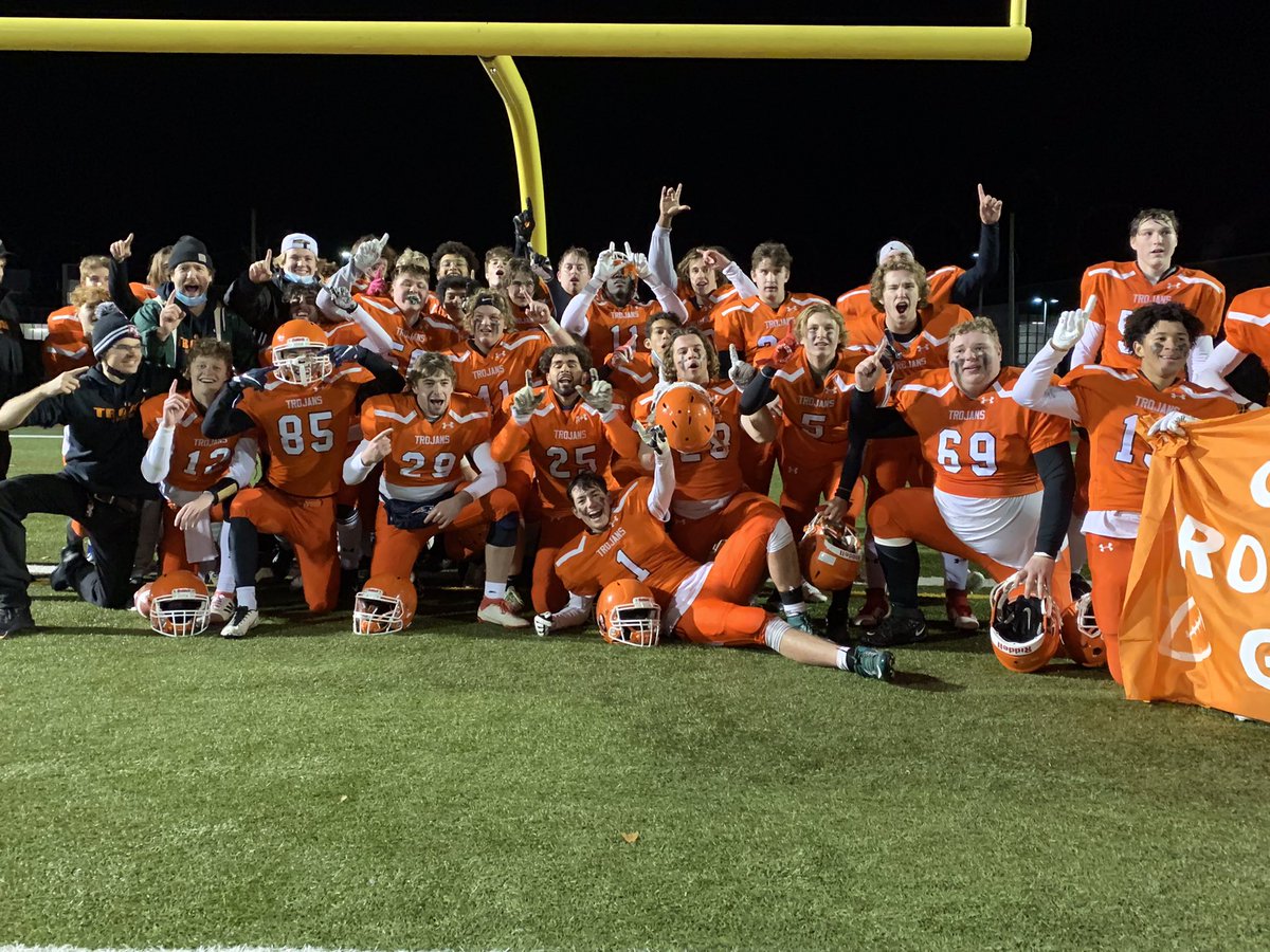 519 CHAMPIONS! The North Park Trojans take home the AABHN senior football title with a 27-0 victory over St. John’s. Congrats boys! We’ll have highlights later on 519. #LocalSports #519Champions #519Football #519Brantford