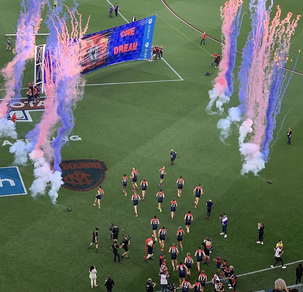 yeahthedees's tweet photo. Itโs been 7 weeks since we ran out onto Optus Stadium in Perth and brought home the Premiership Cup ๐ ๐ฅณ๐
And I canโt get enough of it!
#melbournefc #premiers21 #GiveEmHell #YeahTheDees #raisehell #firedup #flagdees #dees #demons #mfc #redlegs #godees https://t.co/fyOVsAbQRl
