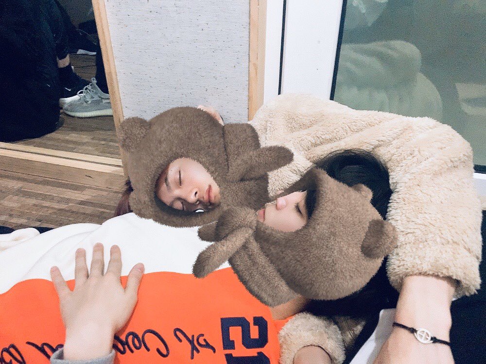 anytimeverivery tweet picture