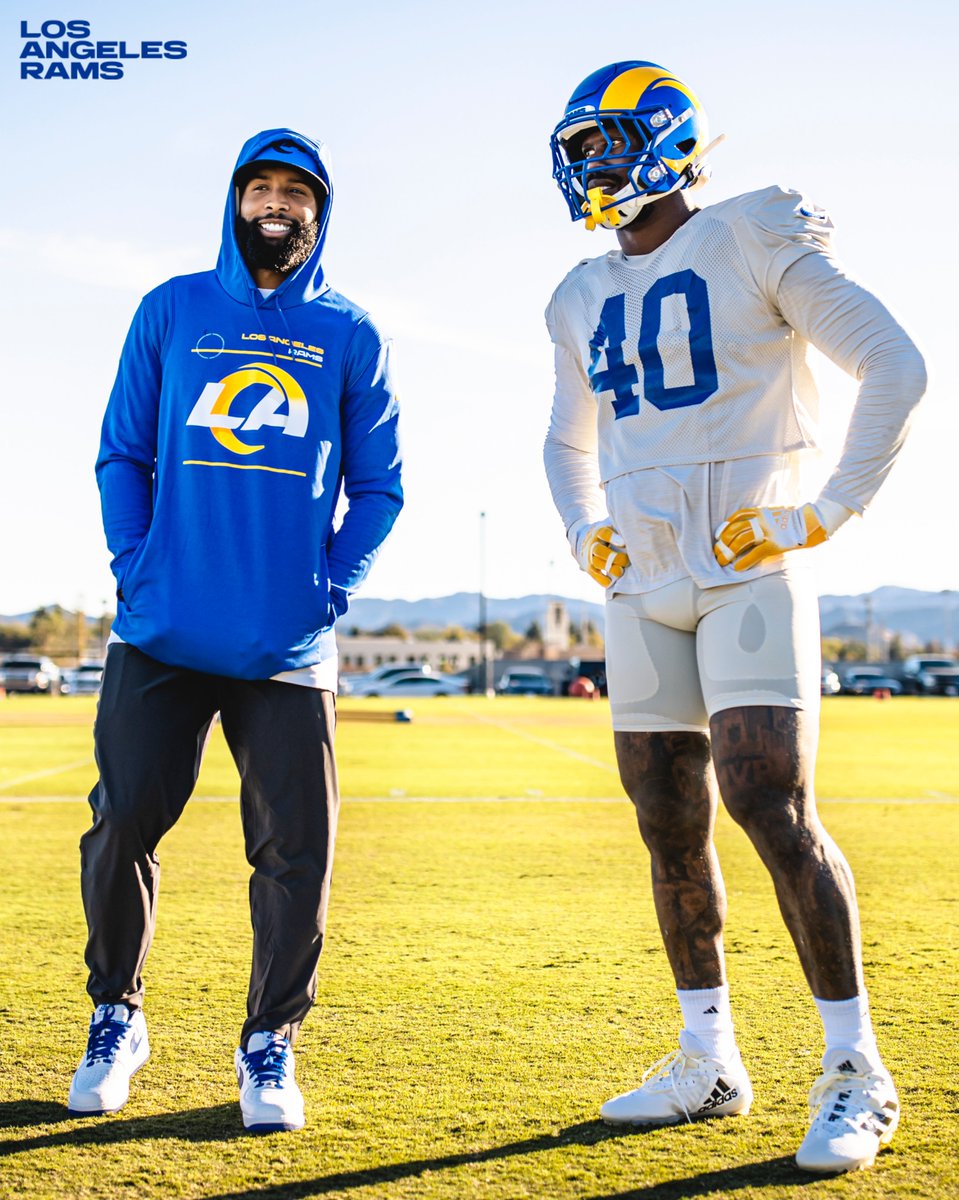 RamsNFL's tweet photo. Day 1. 🤝 https://t.co/aKzXCR89PJ