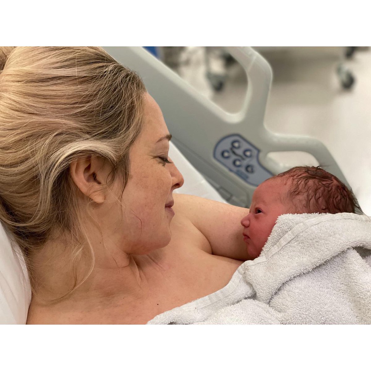 NDC_Martins's tweet photo. Welcome to the World… my precious little girl, Myla ❤️

Born 4-11-2021 at 6.30am weighing 6lb5

And so… the adventure continues… 

#newmum #mumlife https://t.co/wDTEphqafy