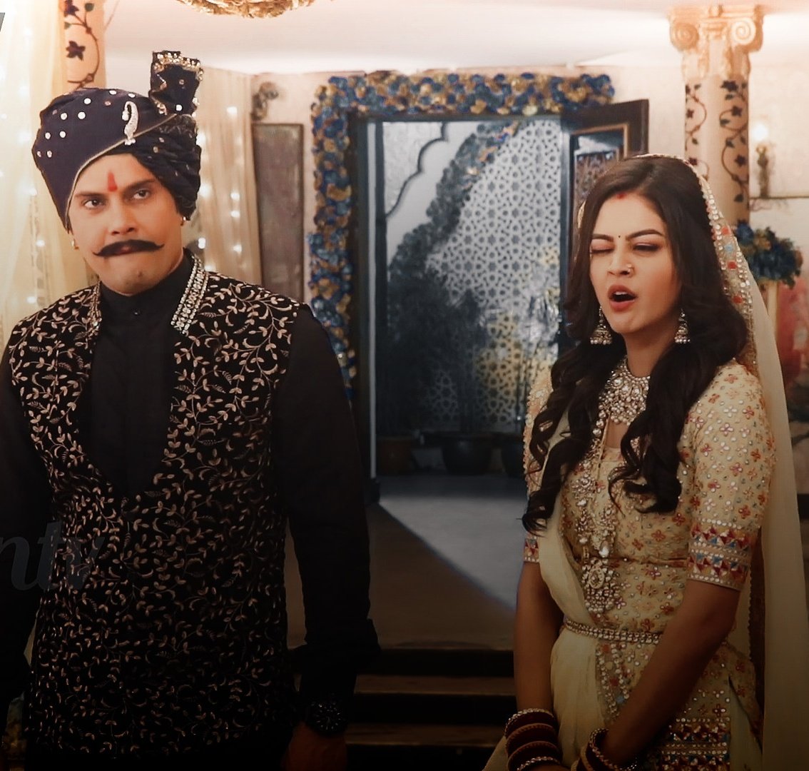 Amaristic's tweet photo. They be like - Drama toh chalta rahega hamara scene lagwa do 😭

#PriAm https://t.co/vpKlD1SUc8