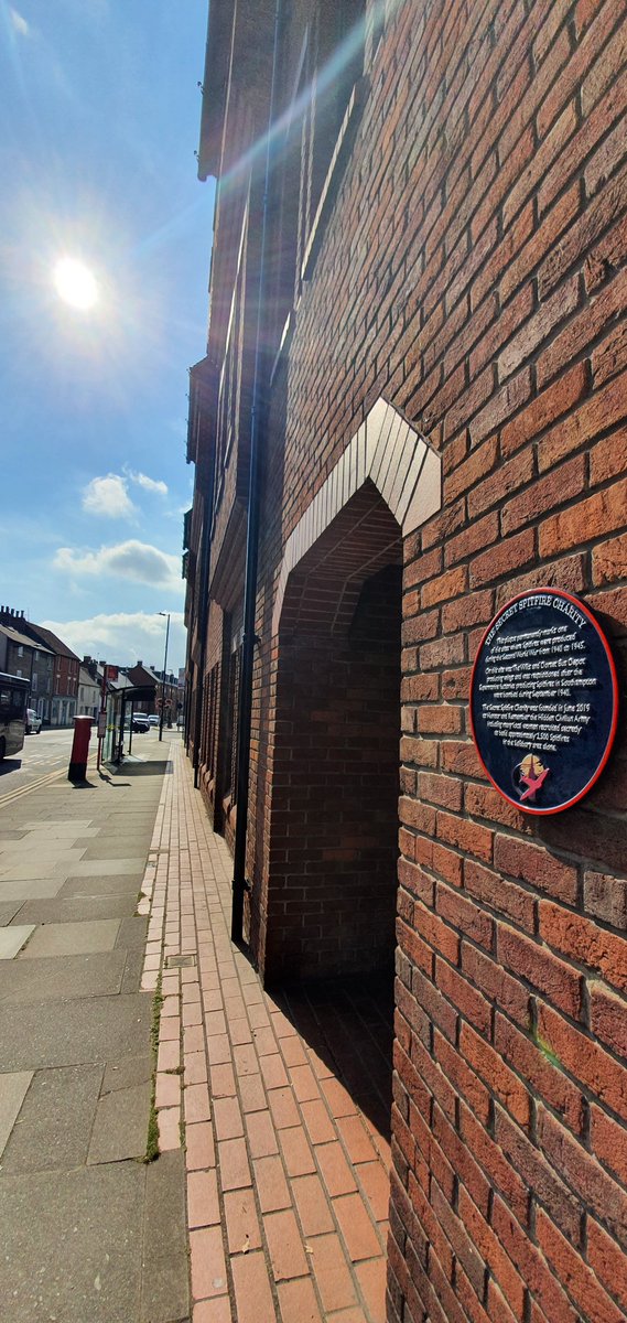 BBCWiltshire's tweet photo. Plaques have been put up in Salisbury to mark where secret Spitfire factories were in the Second World War. 2500 planes were made across the city. https://t.co/fltbfgohw5