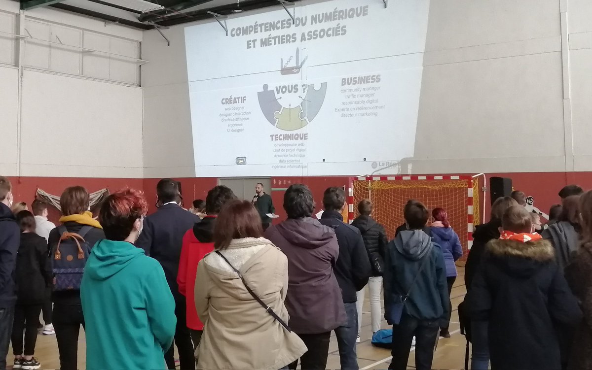Avec <a href="/Digitaleague/">Digital League</a> et grâce a <a href="/AURAOrientation/">Auvergne-Rhône-Alpes Orientation</a> plus de 100 parents et jeunes de 3ème sont au <a href="/LCatalins/">Lycée Les Catalins</a> à Montélimar ce samedi matin pour parler #metiersdunumerique !! #parcoursdigital <a href="/talentsdunum/">Talents du numérique</a> @AlgoudLaffemas <a href="/FemmesNumerique/">Femmes@Numérique</a> <a href="/etpourquoipasla/">Aurélie Alléon</a>