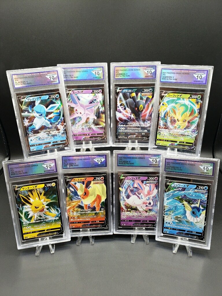 kmustangsally's tweet photo. Massive slab Giveaway! 11-19 1PM pst start IF WE GET 1,000 RT throwing in 10 more slabs during stream! extra entry on stream https://t.co/UxEqKiCIPH and by 
-Like ♥️ 
-Retweet 🔁
-Follow me and @DSGGrading                                                           -Tag 2 People https://t.co/fWUEwFagIK