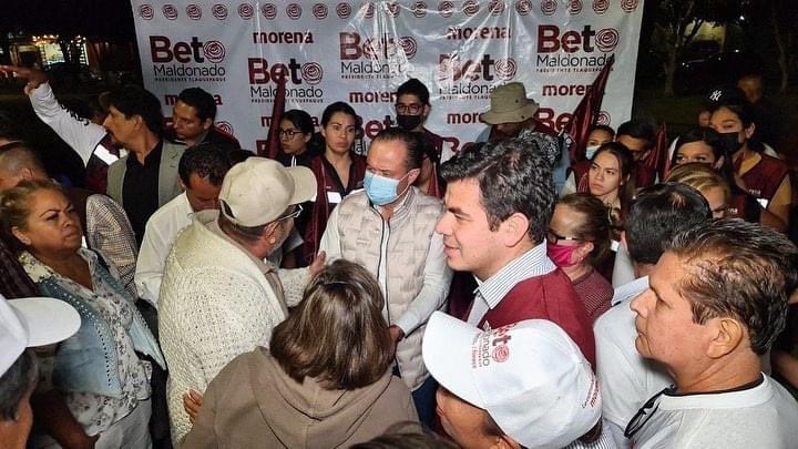 FavioCP's tweet photo. Estamos haciendo un compromiso por un cambio verdadero, somos la esperanza para Tlaquepaque. ¡Juntos haremos historia! Con @BetoMaldonado_ https://t.co/BgOkp2phOP