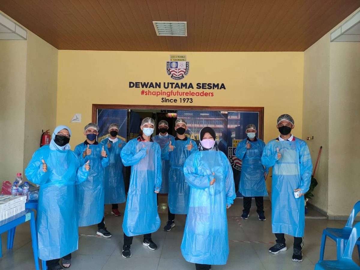 sesmaofficial's tweet photo. 13/11/2021: PENDAFTARAN MASUK T1 &amp; T2.

Selamat kembali ke SESMA buat anak² tingkatan 1 dan 2 pada hari ini.

Seperti biasa, rapid test Covid-19 dijalankan mengikut SOP yang ditetapkan oleh KKM dan KPM (BPSBP) terhadap setiap pelajar.

#sesmashapingfutureleaders #reopeningschool https://t.co/3PEdexhnIZ