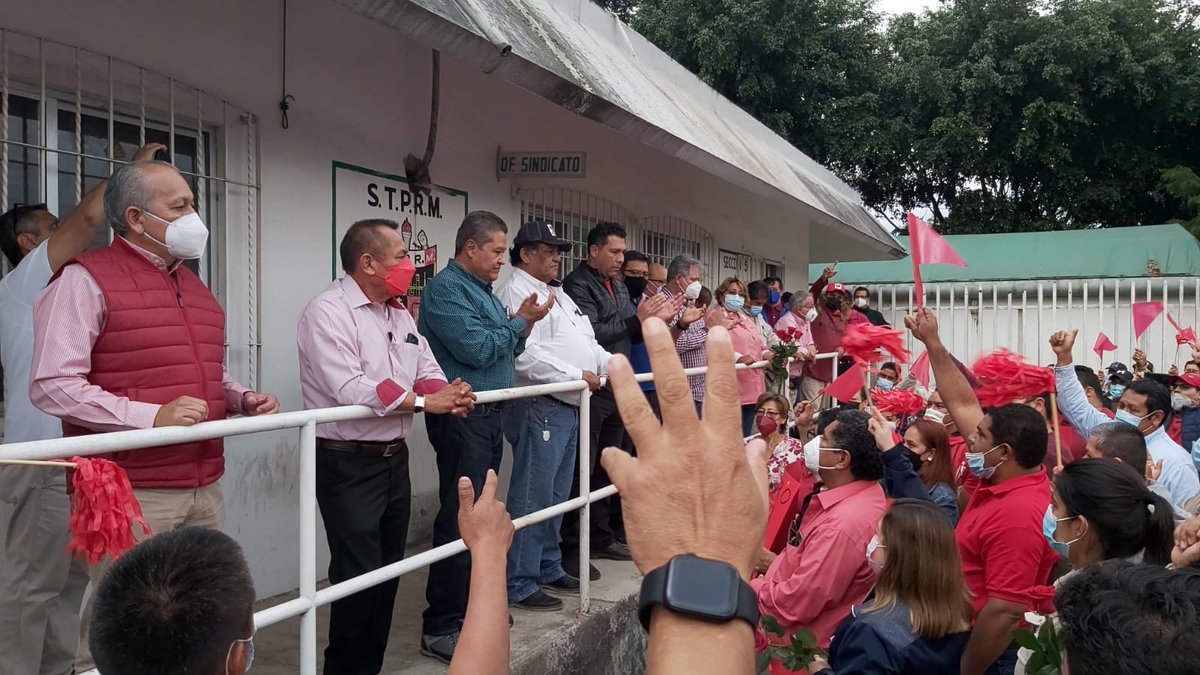 GarinRossana's tweet photo. ¡Todos con Jorge Acevedo! #planillaroja #secciónxv ¡Unidad! https://t.co/ypg3UhG3q7