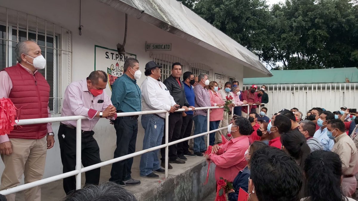 GarinRossana's tweet photo. ¡Todos con Jorge Acevedo! #planillaroja #secciónxv ¡Unidad! https://t.co/ypg3UhG3q7