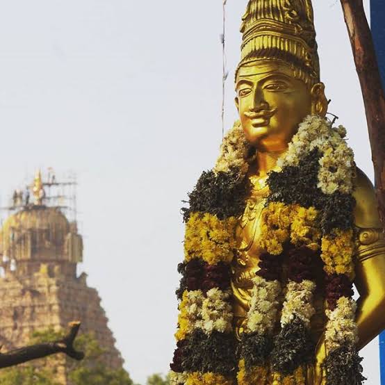 DywaMedia's tweet photo. #குஞ்சரமள்ளர் , இந்திரசாமனன்,  #தேவேந்திரகுலசக்கரவர்த்தி #மாமள்ளர் #இராஜராஜசோழன் அவர்களின் 1036 வது #சதயவிழா விழா.
#சித்திரமேழி #ராஜாராஜாசோழதேவேந்திரர் 
#rajarajacholathegreat 
#rajarajacholan 
#மாமள்ளர்_இராசராசசோழன் https://t.co/sq1rdb6PnB