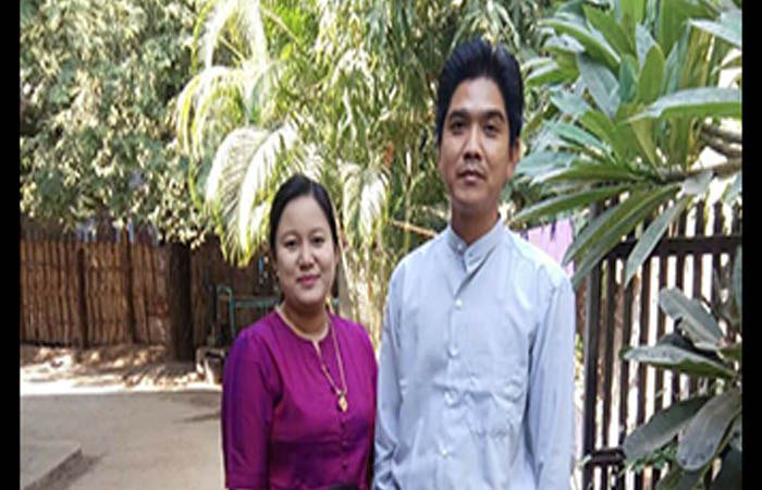 Haruonchill's tweet photo. #CDM teachers - U Nyein Thu Aung and his wife Daw May Thu Aye - were viciously BEATEN UP and ABDUCTED by Junta Terrorists from their home in No.2 ward, #Mandalay’s #Madara town at midnight on Nov12, having to leave 7yo son with grandparents. 
#WhatsHappeningInMyanmar 
#Nov13Coup https://t.co/a8MKVpBor5