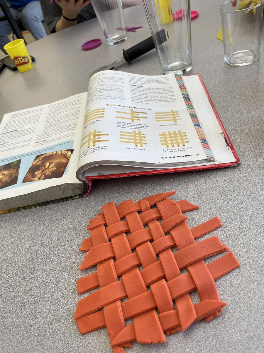 CDramsFCS's tweet photo. Pancakes, presentations and pies - OH MY! Have you checked out the new flexible seating options in the CDHS library? They are awesome! #sayyestofcs https://t.co/LYX2imSrqK
