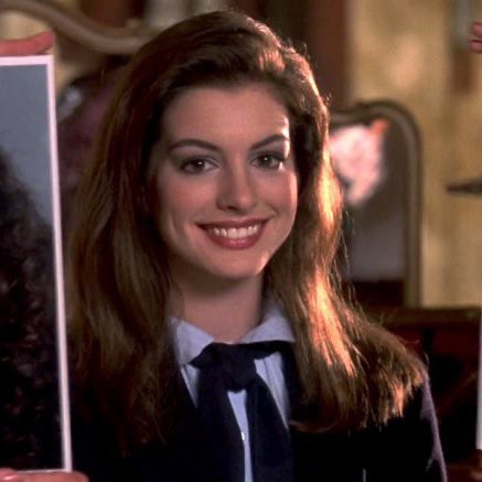EvanCBotkin's tweet photo. girl at home                     girl at home (TV) https://t.co/bbTnm2k9se