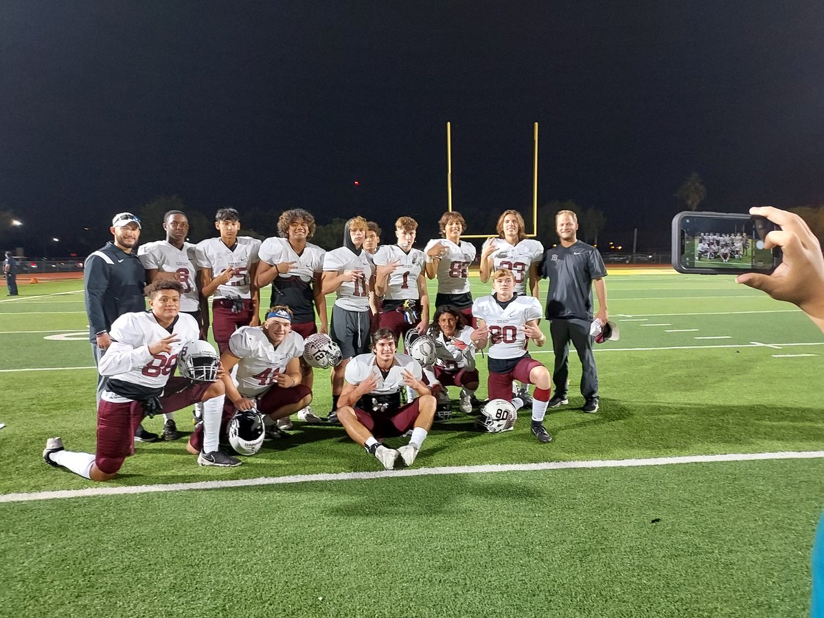 Good game tonight! Round 2 coming up.
<a href="/WyattElwood3/">Wyatt Elwood</a> @sacrifice_Isaac <a href="/Cgisewhite1/">Christopher Gisewhite</a> <a href="/MauriceAlcorn/">Maurice Alcorn</a> <a href="/KylerMeschi/">Kyler Meschi</a> <a href="/CadeDowd/">Cade Dowd</a> <a href="/ElliottChapa/">Elliott Chapa</a> <a href="/CameranDickson/">Cameran Dickson</a> <a href="/rjmoreno25/">Robert Moreno</a> @BiggTyme08