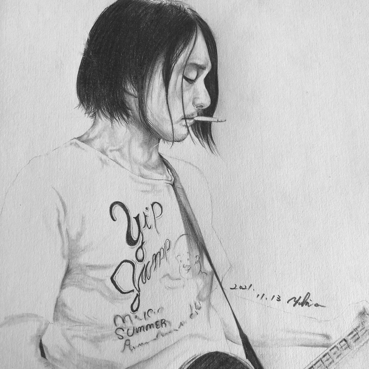 otww_h's tweet photo. #mosometonebender
#百々和宏
#シャーペン画
#automaticpencil
ちょっと時間経ってしまったが百々さんおたおめでした!しかしギター描き込む余力なかったわー(>_<) https://t.co/KAFHLAZeLC