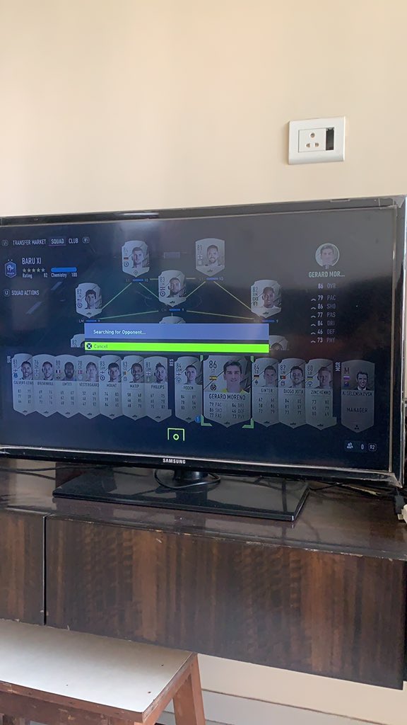 BaruShivam's tweet photo. Why does it always take so much time, Everytime I have to wait for almost 15-20 mins, is there something wrong with my PS or everyone faces this issue #FIFA22  #ultimateteam #fifarivals #EASPORTSFIFA  #easports #ps4 #PS4live https://t.co/vkyanCoDUi