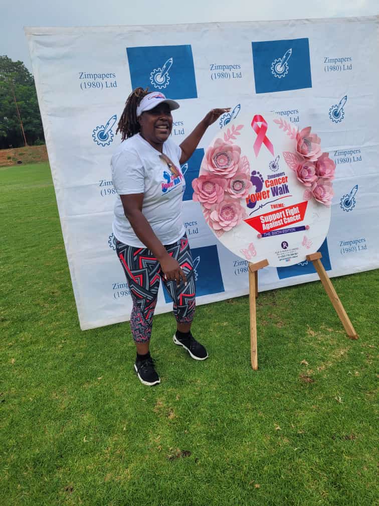 capitalkfm's tweet photo. Walking for a good cause!

Boss @MakombeNyaradzo &amp; @FolakeSaije leading by example!

#ZimpapersCancerPowerwalk
#LetsFightCancer
#TeamHarare
#LetsGo
#KeepIt100Point4FM https://t.co/cx1QmwbOxw