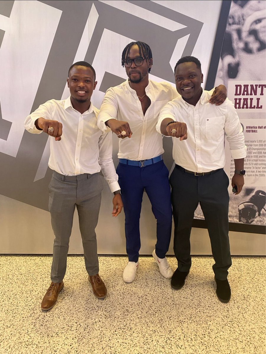 mo_osuji's tweet photo. #blackMBA #aggiering @TAMU https://t.co/VABQ74ZGC9