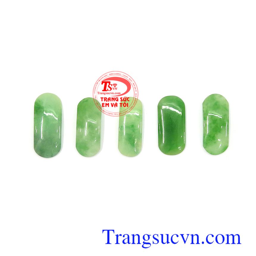 tsvn_com_vn's tweet photo. Mặt ngọc cẩm thạch đại phúc lộc màu sắc đẹp, chất lượng cao, chế tác theo yêu cầu https://t.co/uFLp5L2icn #jewelry #Vietnam #matngocphithuy #phithuy #ngocbich #ngocjadeite #jadeite #EMVATOI #EVT https://t.co/ttkwHap1G3