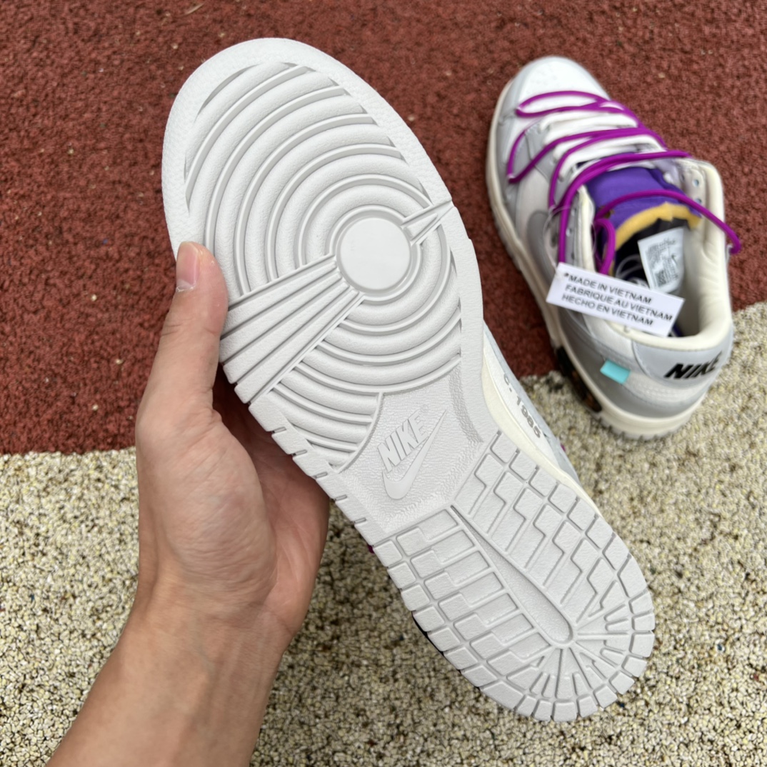 DaisySacai's tweet photo. Off-White x Dunk Low 'Lot 28 of 50'
Size 36 - 47.5
From: https://t.co/cnkPXS46C4
WhatsApp: + 84 813566232
#offwhite #offwhitenike #offwhitexnike #offwhiteshoes https://t.co/vlfnSzIntm