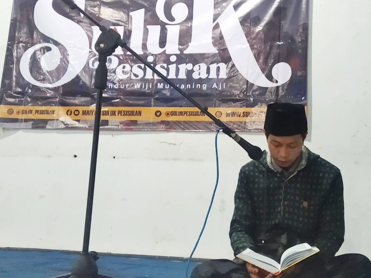 SulukPesisiran's tweet photo. #6TahunSulukPesisiran
#SPOkt https://t.co/Hko6WkuXg3