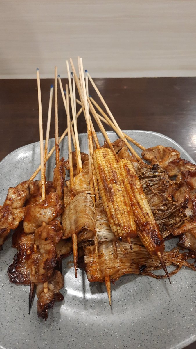 Real_SONNY's tweet photo. Weekend Food 😱 @shaokaobbq 
.
#foodie #weekendfun #shaokao https://t.co/g9us3jCybY