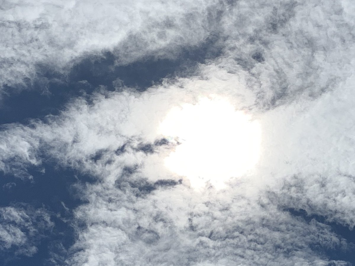 I forgot to post these cloud pics from a few days ago…looked like the sun had a face…lol #clouds #cloud #sun #sky #canyouseeit