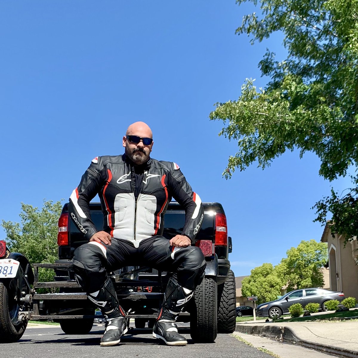 Inkedbeast76's tweet photo. Supermoto #Sumo #riding #astars #alpinestars #sidi #crossfire #boots #supermotosoles #kink #mxboot #motocross https://t.co/mDCin7zGj2