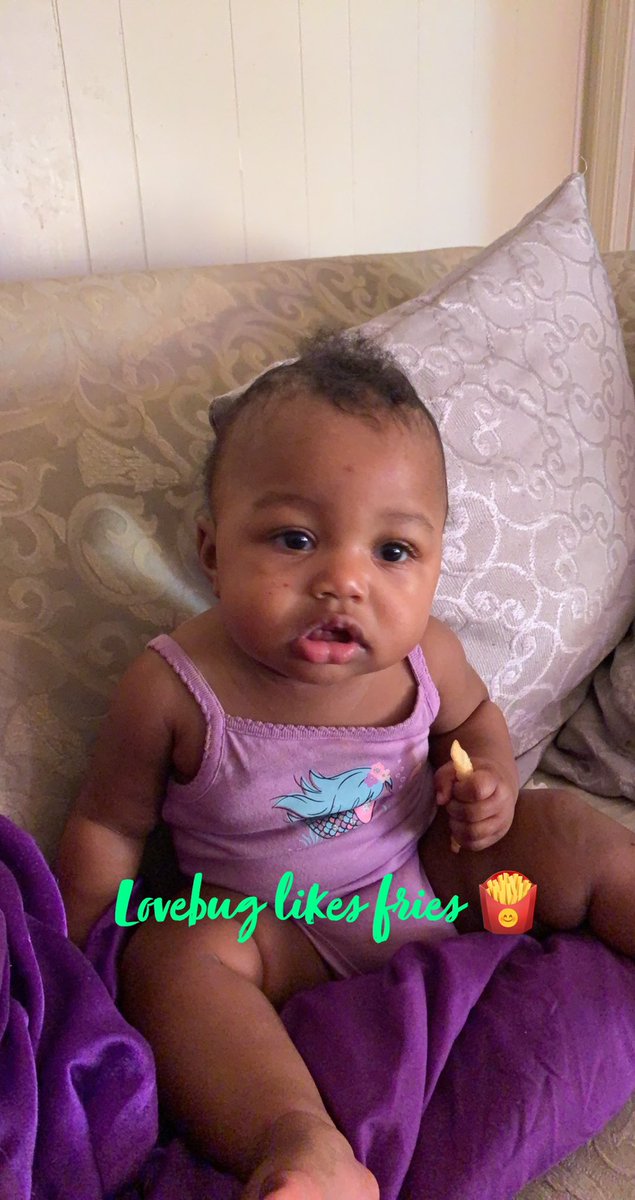 Im1SpoiledLady's tweet image. I saw my Lovebug Friday!!! 🥰🥰🥰 #DuchessAndLovebug #babiesoftwitter #beautifulblackbabies #grandma