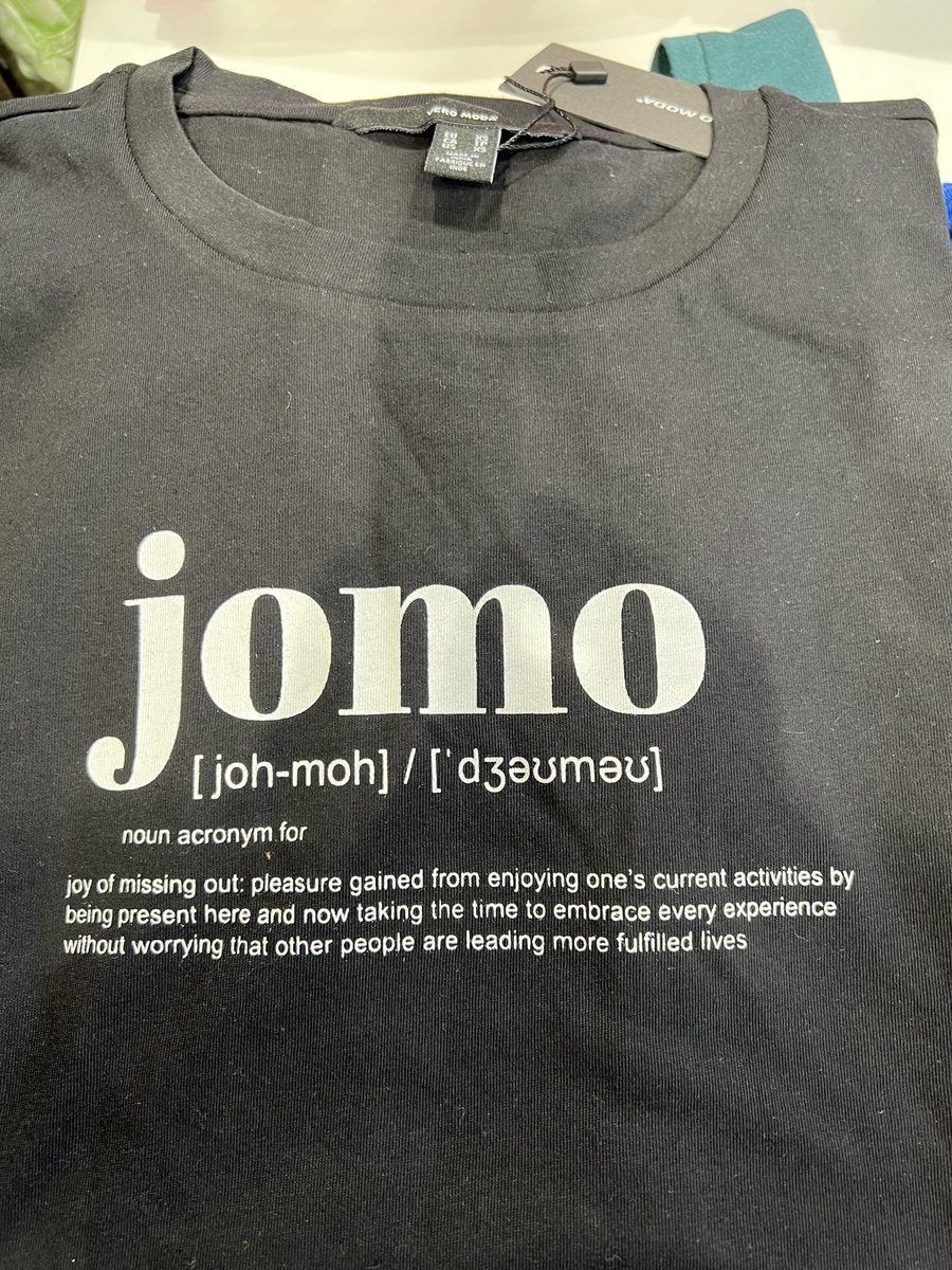 LukeCoutinho17's tweet photo. graduate from FOMO to JOMO 💪💪🔥 https://t.co/3fVDX2bUme